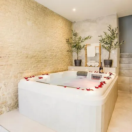Casa de Férias Maison Et Sauna, Coeur De La Normandie Ranville